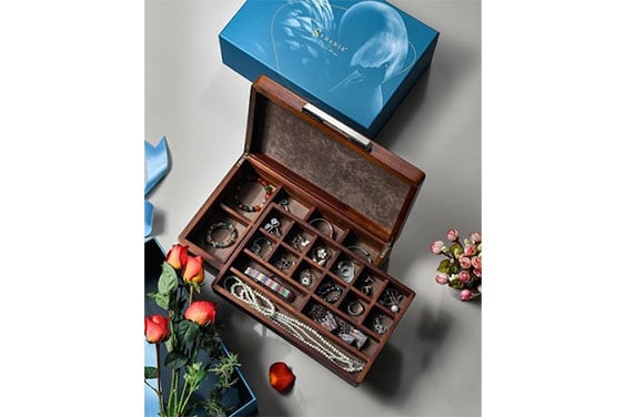 manual wooden Jewelry Box